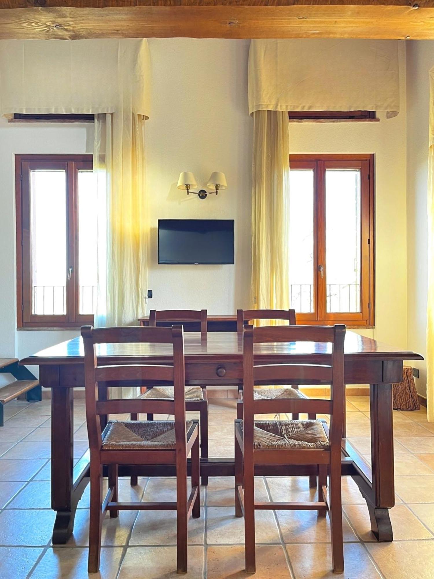 וולטה מנטובנה Agriturismo Borgo Del Mincio מראה חיצוני תמונה